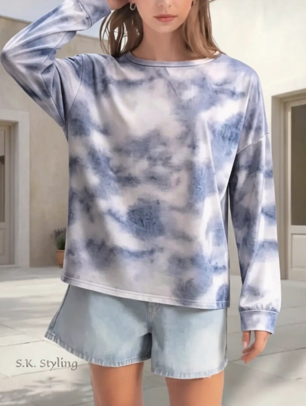 Shein Oversized Tie Dye Sweatshirt Dropped Shoulder Top Blue White size XXL - 14